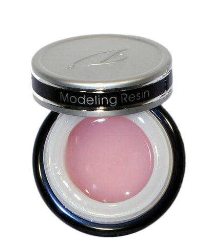 En Vogue Blush Modeling Resin